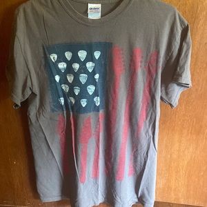 Medium unisex adult Gray Guitar Picks Flag t-shirt with red, navy, & white